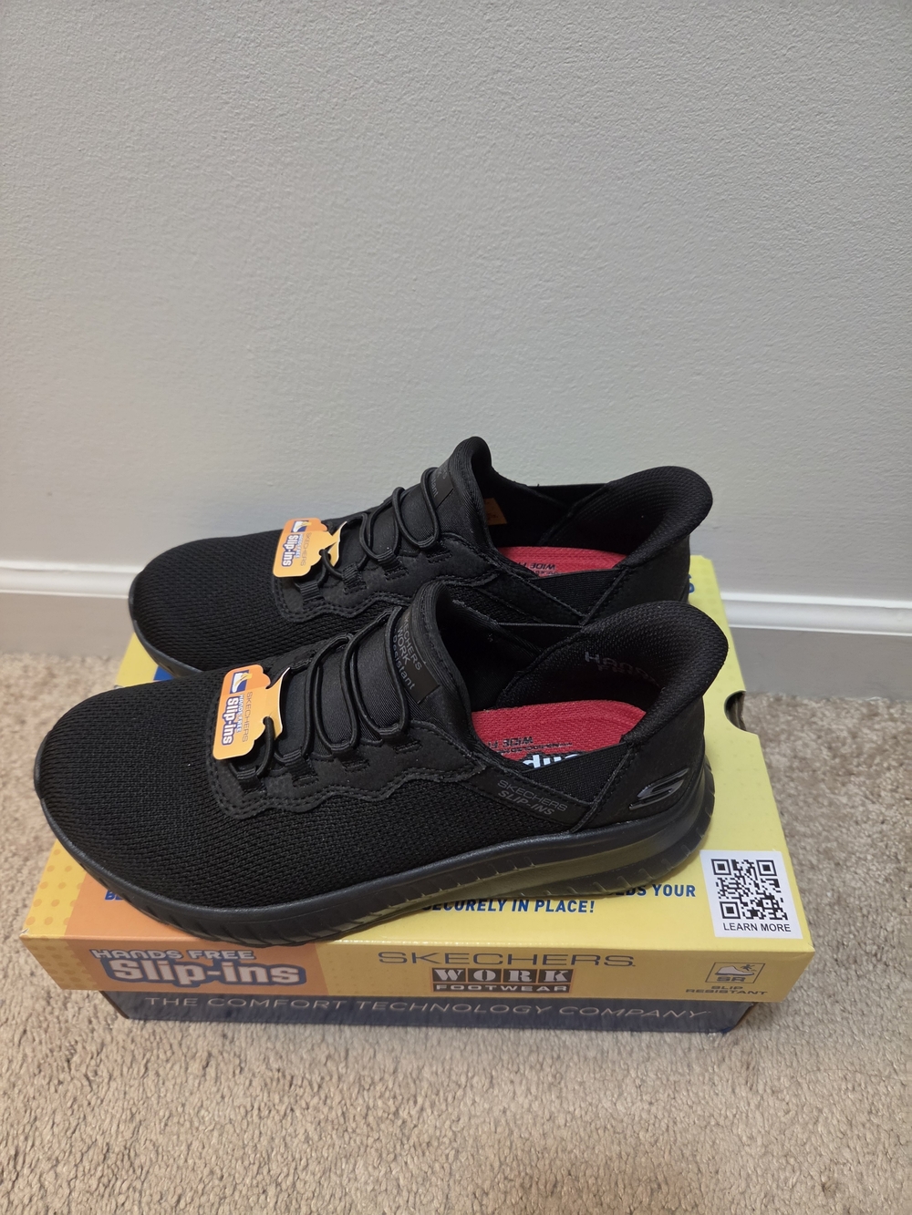 Skechers Womens Black Athletic Slip-Ons